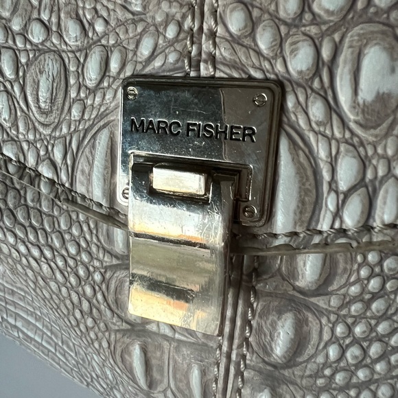 MARC FISHER PURSE - Picture 7 of 7